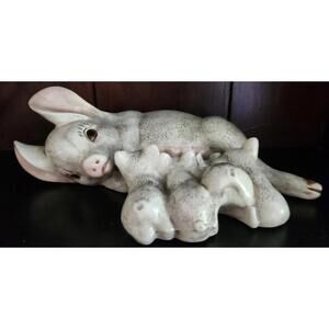 Vintage Ceramic Pig Sow w/Piglets Nursing Farmhouse Cottagecore Handpainted